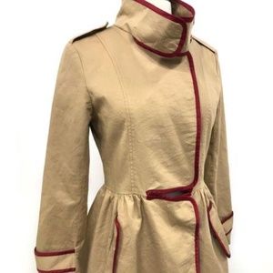 Burberry coat in like new condition. Size US 4.